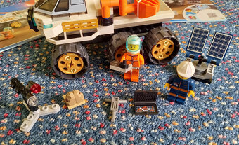 Lego City 60225 - Rover Testing Drive. - 4