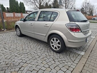 Prodám Opel Astra 1.6i - 4