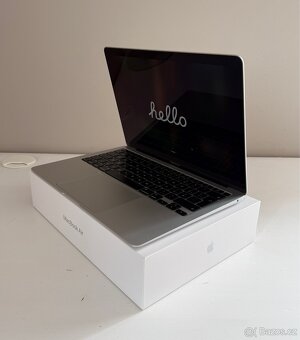 Apple MacBook Air 13” (2020) - 4