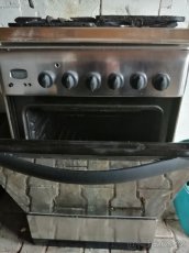Trouba plyn elektrika Indesit - 4