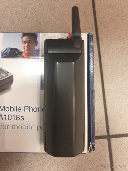 Ericsson A1018s - 4