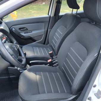 Sedadla dacia duster 2 facelift 2019 1,6 84KW - 4