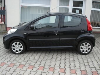 Peugeot 107 1.0 URBAN - 4