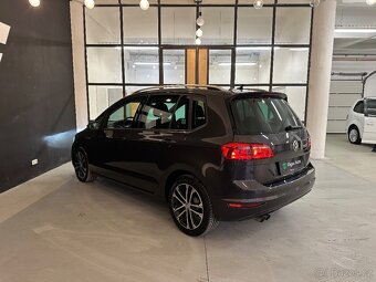VW GOLF SPORTSVAN 2.0TDI 110KW 2015 LED BIXENON NAVI TAŽNÉ - 4