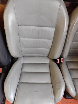Sedačky - Laurin a Klement - Škoda Superb 1 - 4