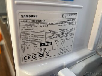 Lednice Samsung RB30J3215SA - 4