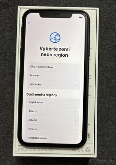 Apple iPhone 11 64GB black, TOP stav - 4