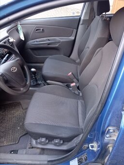 Kia Rio 1,4 - 4
