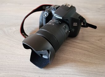 Canon EOS 1300D tělo - CANON 1276C005AA 18 mm - 135 mm f/3,5 - 4