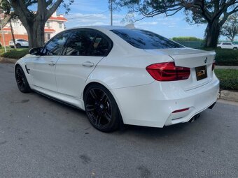 2017 BMW M3 RWD 3.0 - 4