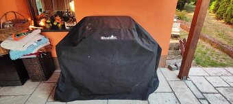 Plynový zahradní grill - 4