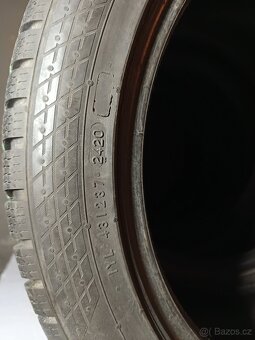 Prodám zimní 225/45 R 17 - 4