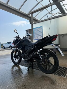 Yamaha YS125 - 4