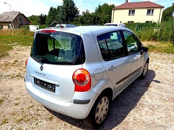 Renault modus 1.6i 16V 65 kW rv 2006 - 4