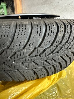 Zimni kola na Mitsubishi space star 165/65 r15 - 4