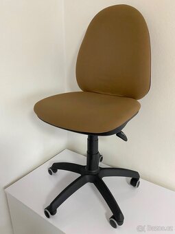 Kancelářská židle - 4