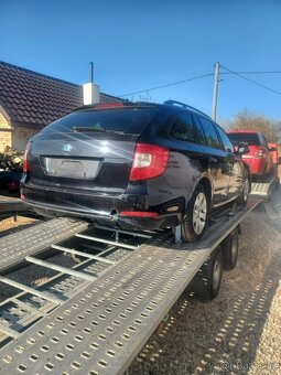 Rozpredám škoda Superb II Combi 1.6Tdi 77kw 2012 - 4