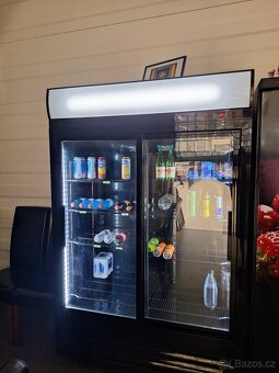 Dortový pult, nápojová lednice - 4