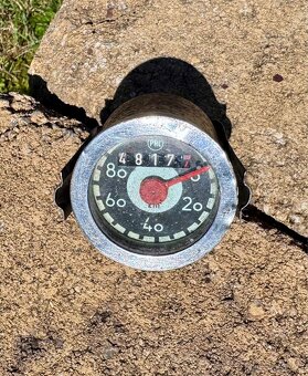 Jawa 50 pionyr - tachometr PAL - 4