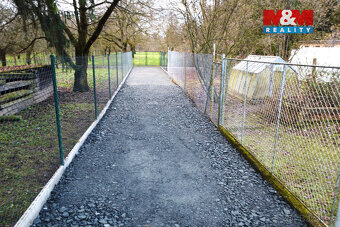 Prodej pozemku k bydlení, 2021 m², Klučov u Českého Brodu - 4