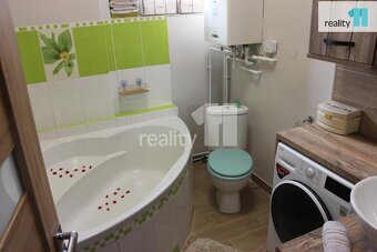 Pronájem pěkného bytu 1+1 svárov 37 m2 po rekonstrukci - 4