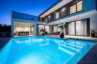 Chorvátsko dizajnová Vila s bazénom a wellness - 4