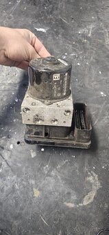 Řídící jednotka ABS 1K0614517H - 4