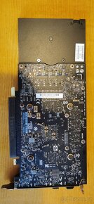 Nvidia RTX 4000 Quadro - 4