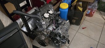 Motor Honda afrika twin 1100 najeto 800 km - 4
