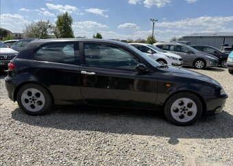 Alfa Romeo 147 1,9 JTD nafta manuál 85 kw - 4
