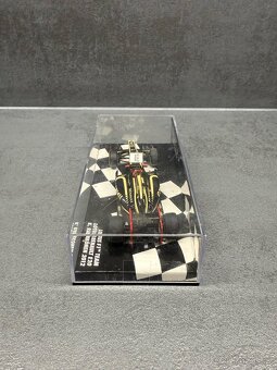 Model F1 Kimi Räikkönen - 4