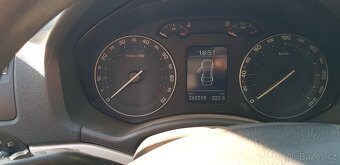 Škoda octavia combi 2 1.6 mpi - 4