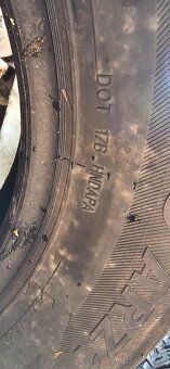Prodám 4x pneu 205/65 r15 - 4