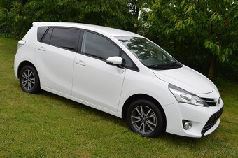 Toyota Verso 1.6i - 7 míst ,NAVI, kamera ,bez koroze - 4