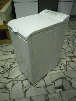 Prodáme pračku Zanussi na 5 kg prádla, horní plnění - 4