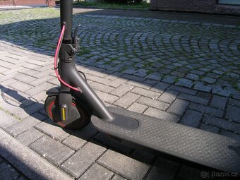 KOLOBĚŽKA XIAOMI SCOOTER PRO 2 - 4