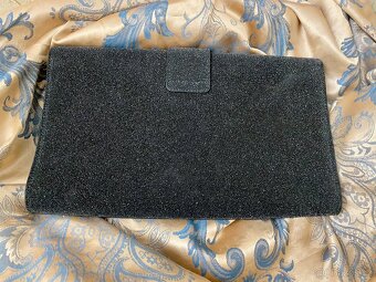 YVES SAINT LAURENT Chyc Textured Leather Clutch Black - 4