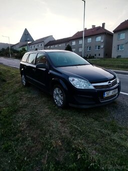 Opel Astra h kombi 1.9cdti 88kw (Fiat) - 4