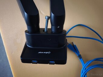 Držák AlzaErgo Arm D80B Essential USB - 4