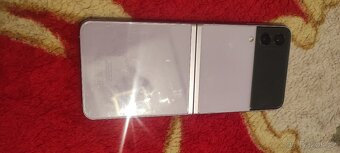 Samsung galaxi z flip 3 - 4