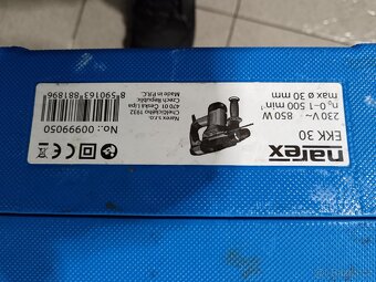 Kufřík Bosch a NAREX. - 4