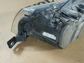 ŠKODA FABIA 1 99-07 6Y světlo PP - 4