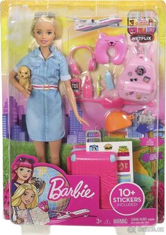 Barbie s kufrem na cestách - hrací set - 4