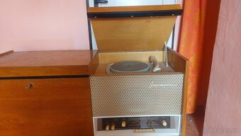 Rádio Tesla 1121 A - 4