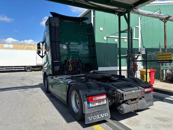 tahač VOLVO FH - 4