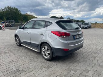 Hyundai ix35 1.7Crdi 85kw, nová stk, bez koroze - 4