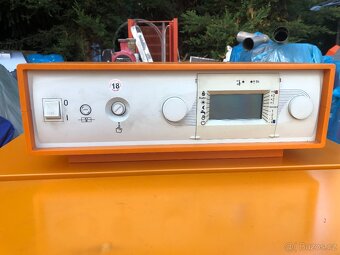 Prodám  kotel na olej  17 - 28  Kw - 4