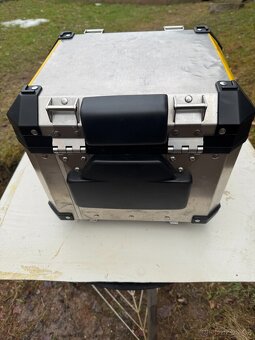 Originalní topcase bmw r.v. 2011 - 4