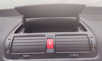 prodám výdechy topení do Škody Octavie 2 - 4