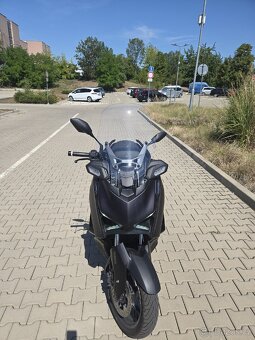 Yamaha X-Max 125 TECH MAX - 4
